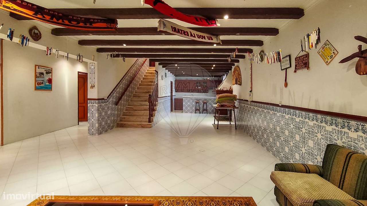 Moradia T6 para venda-33