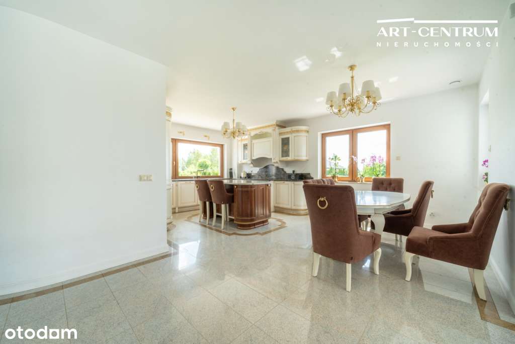 Rezydencja w otoczeniu zieleni-10