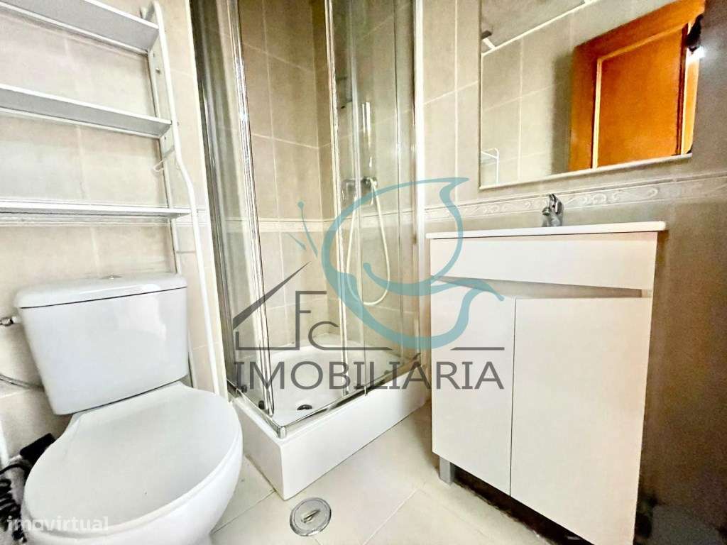 Excelente Apartamento T3 em Setúbal-9