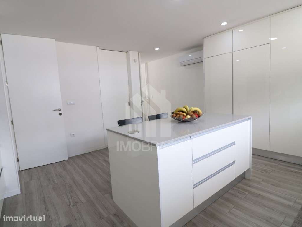 Venda Moradia Banda T3, em Esporões, Braga-20