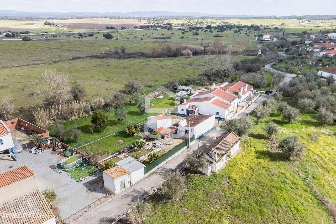 Moradia T2 de Rés do Chão c/ Terreno de 347 m² | S. Miguel de Machede,-36