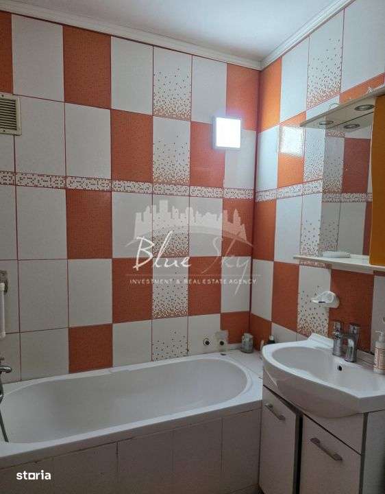 Apartament 3 camere cu 2 intrari, situat in Centru-7
