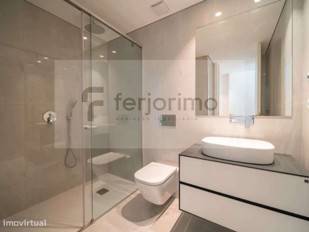 T4 - ULTIMO ANDAR COM TERRAÇO 

 APARTAMENTOS -***IMAGENS ANDAR M... - Grande imagem: 4/8