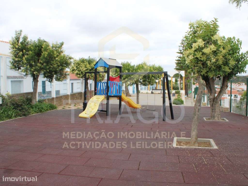 Moradia T1 no Centro da Vila Pitoresca de Barrancos-17