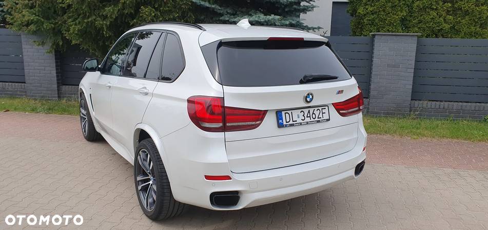 BMW X5 M M50d - 16