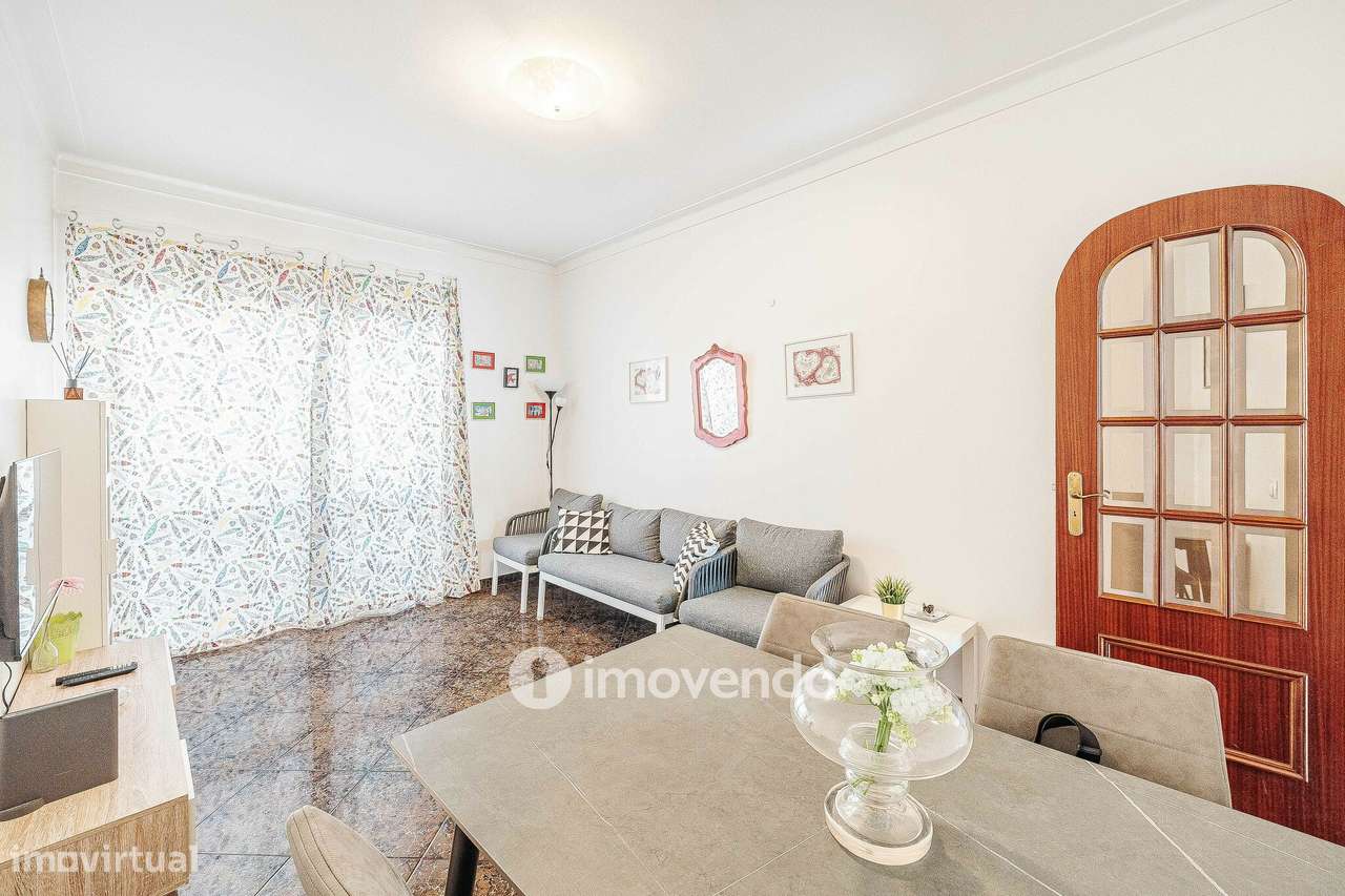 Apartamento T3 mobilado e com cozinha equipada, em Cacilhas - Grande imagem: 3/37