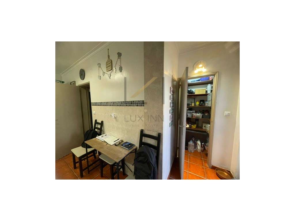 Moradia T3+1 em Vila Nogueira de Azeitão-21