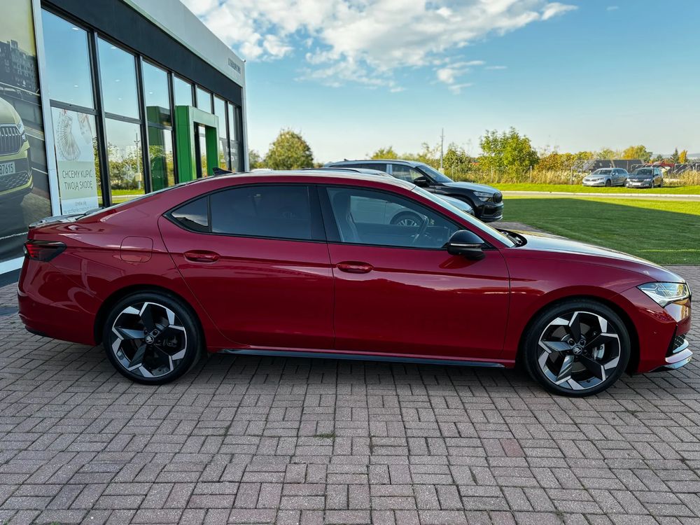 SKODA SUPERB Superb Sportline 4x4 DSG 193 KM