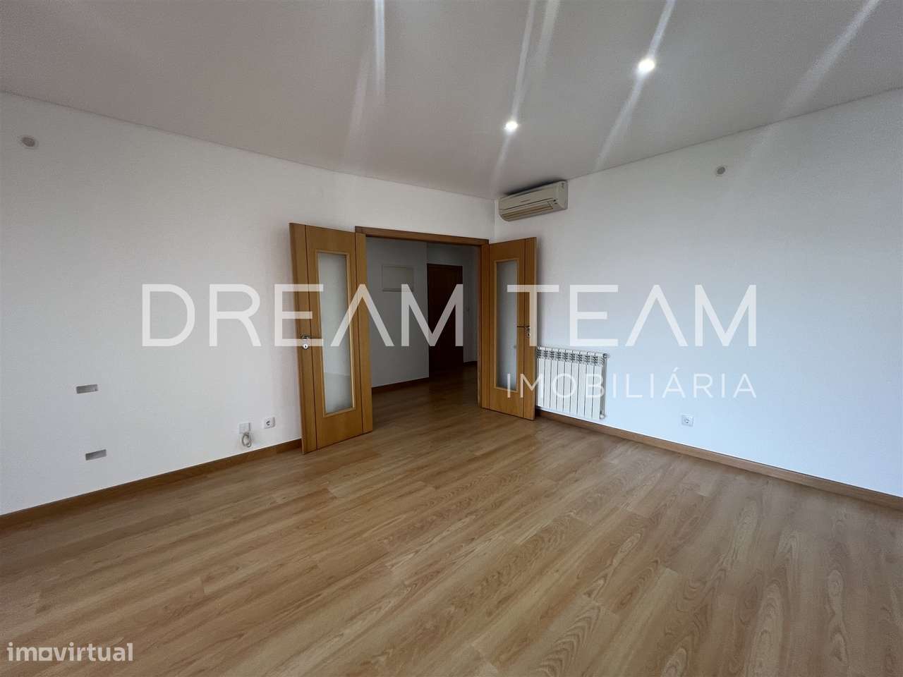 Apartamento T3 Venda em Odivelas,Odivelas-8