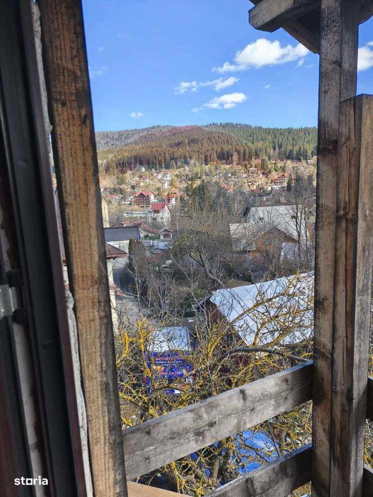 Casă / Vilă cu 5 camere de vânzare în zona Poiana Tapului-3