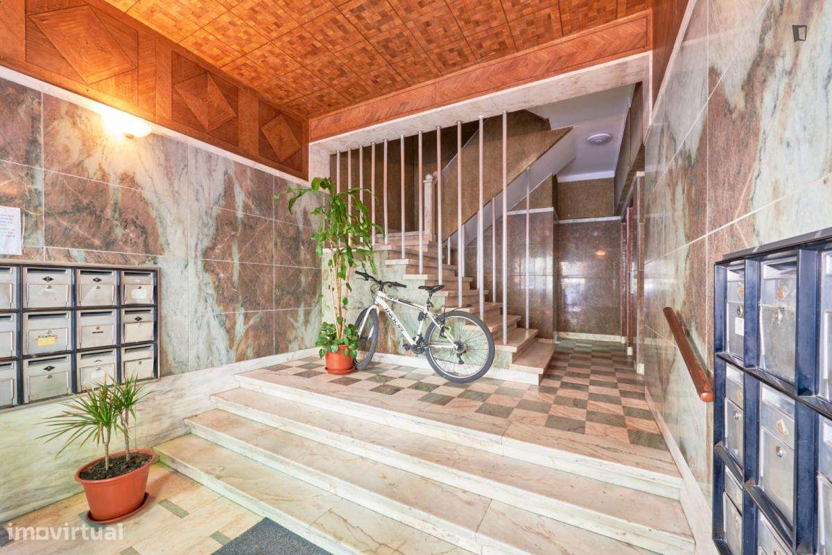 Quarto - localizado em Benfica Lisbon - Grande imagem: 2/10