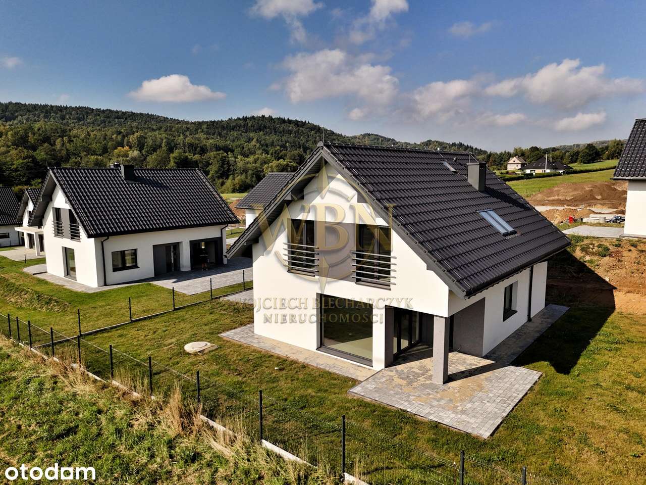 Przestronny Dom, Bardzo Funcjonalny, 4 Sypialnie! - Pełny obrazek: 4/20