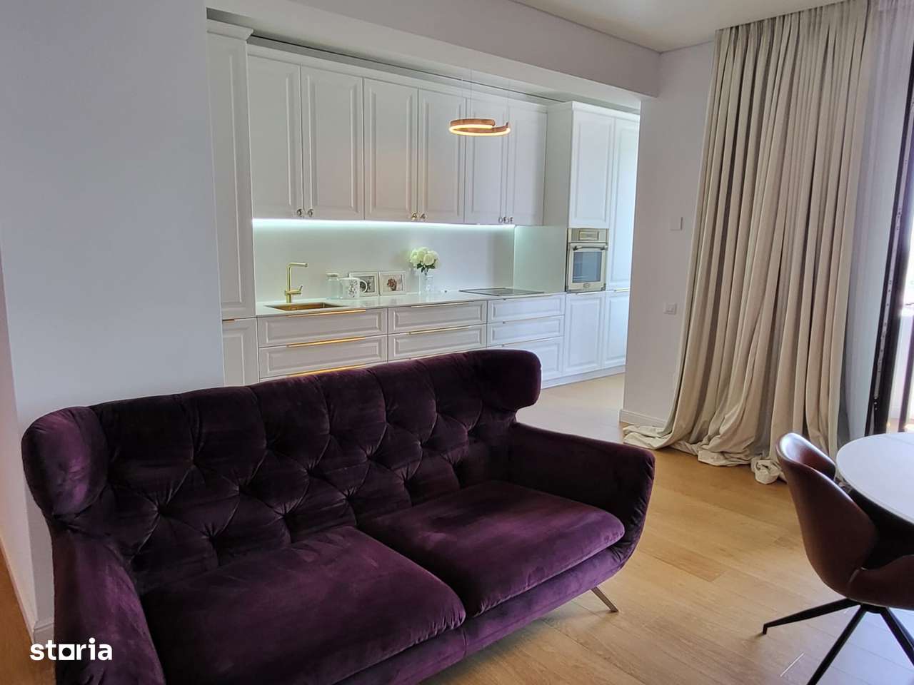 3 camere Bloc COLIBRI 215000 euro-8