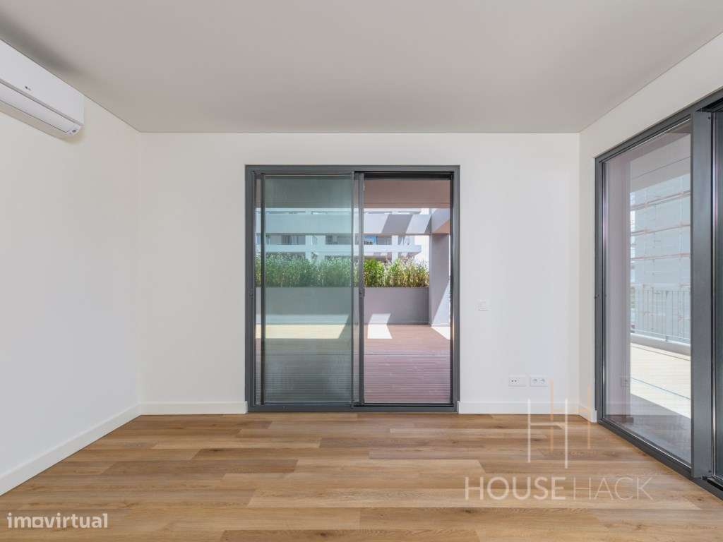 Penthouse T4 de luxo em Miraflores-40