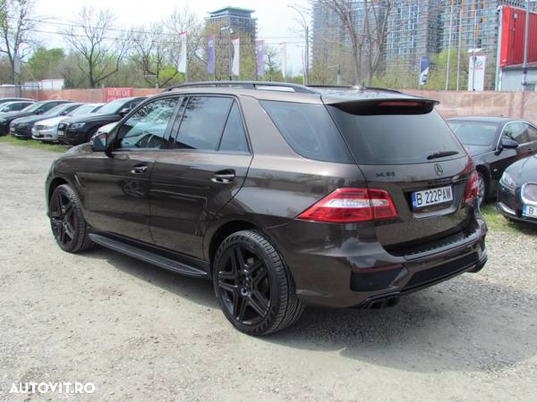 Mercedes-Benz ML 63 AMG 4Matic AMG SPEEDSHIFT 7G-TRONIC - 3