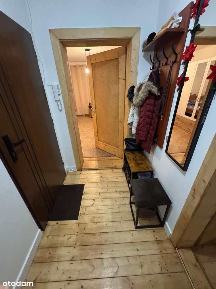 Dwupokojowe mieszkanie z własnym ogródkiem-8