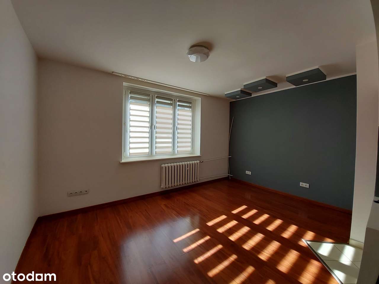 Jabłoniowa k. SCC M2 24m niski blok parking-5