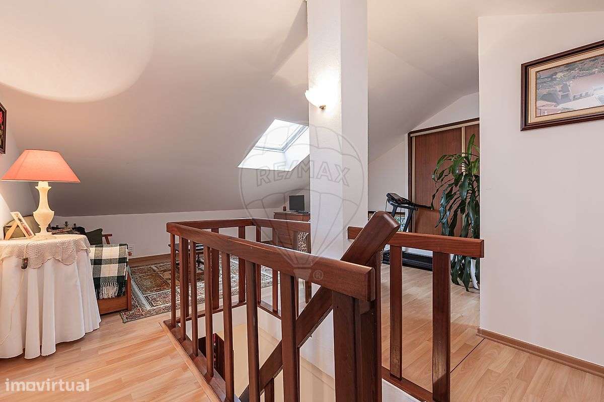 Moradia T1 para venda - Grande imagem: 2/49