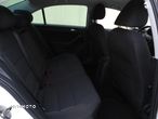 Volkswagen Jetta 1.6 TDI Trendline Perfectline - 24