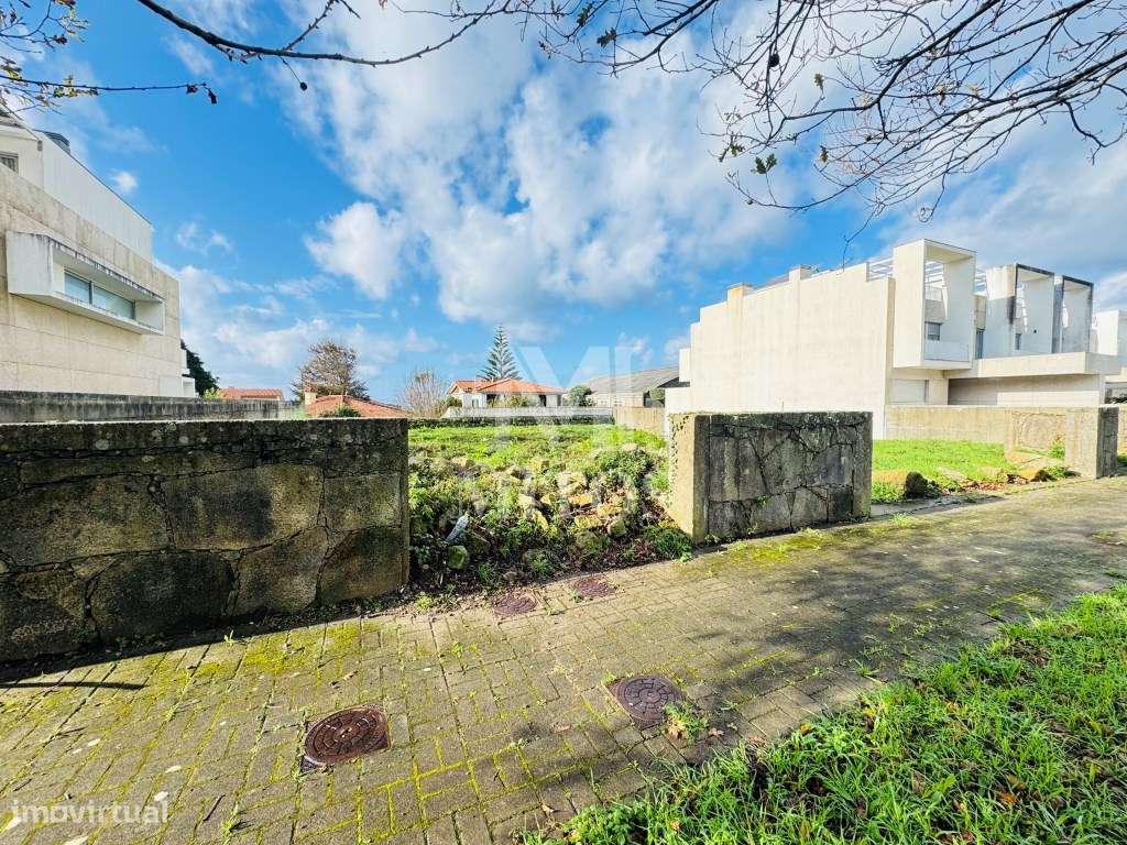 Lote de construção com projeto aprovado para venda na Areosa - Vian... - Grande imagem: 5/7