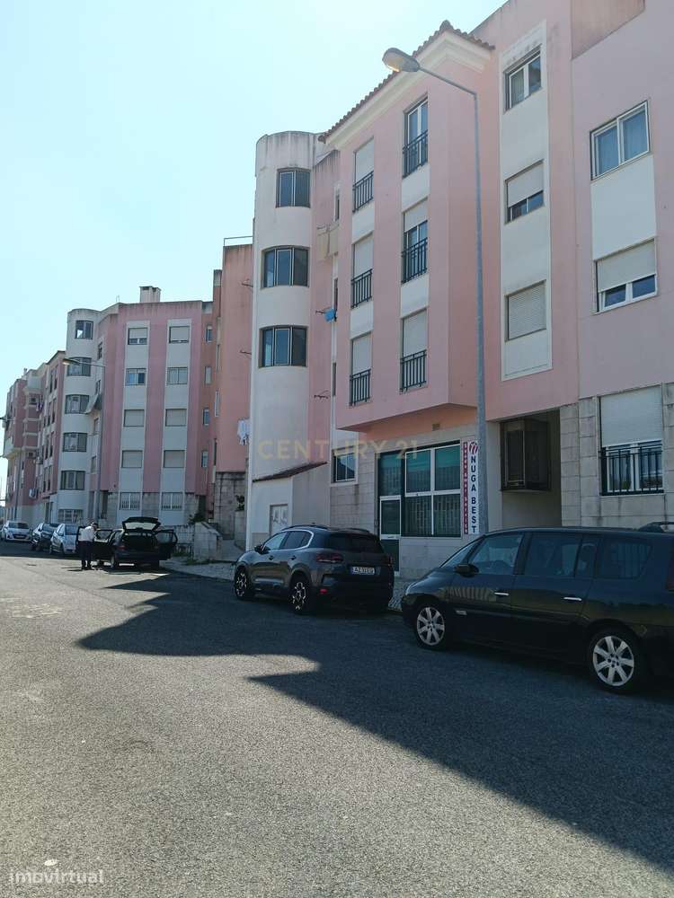 Venda – Espaço Comercial na Ameixoeira-1