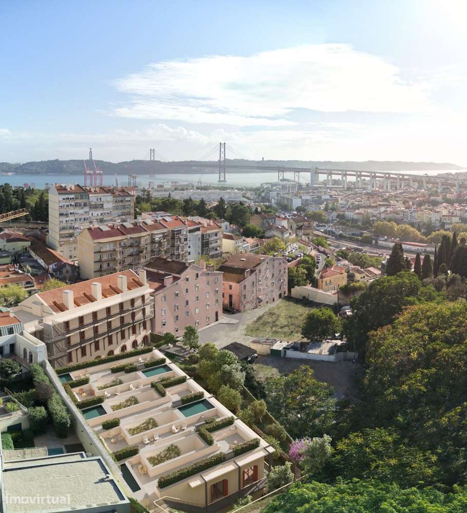T2 Duplex de Luxo com Vista Rio Tejo-10