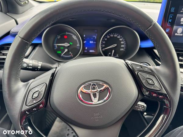 Toyota C-HR 1.8 Hybrid Neon Lime powered by JBL - 27