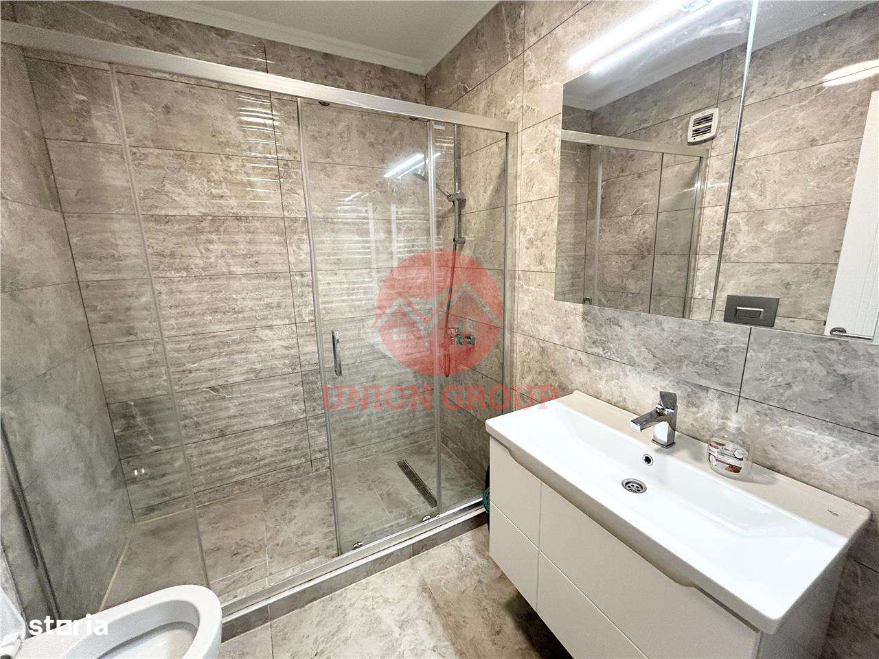 Studio Solid Residence Butoaie cu Vedere la Lac - Loc de parcare Subte-11