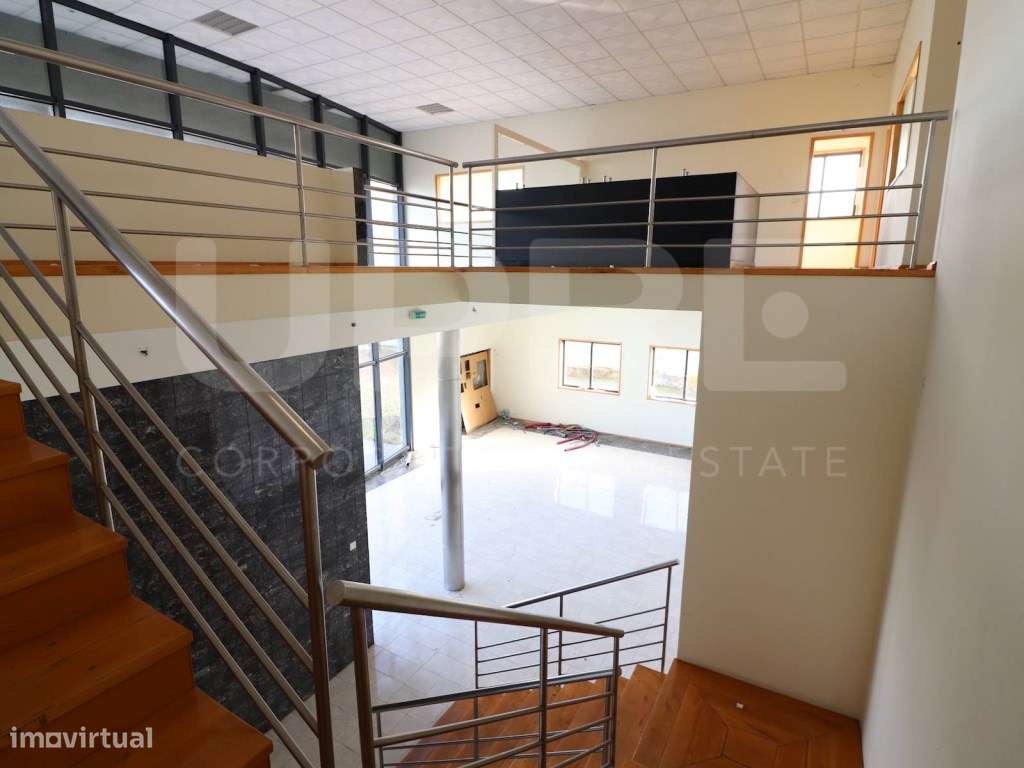Armazém | VENDE | Olival (VN Gaia)-9