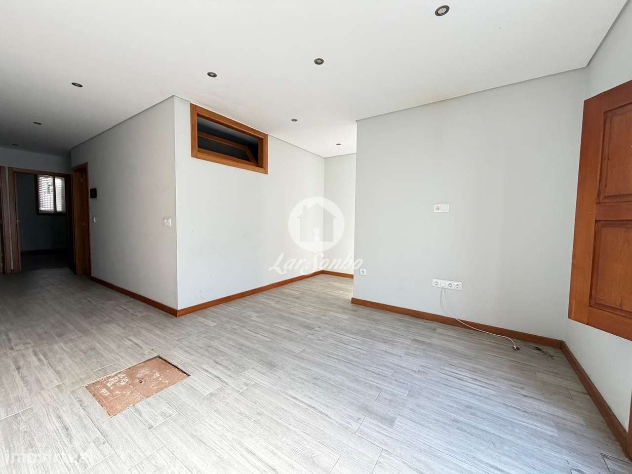 Moradia T2+T2  Remodelada em Azurara, Vila do Conde-1