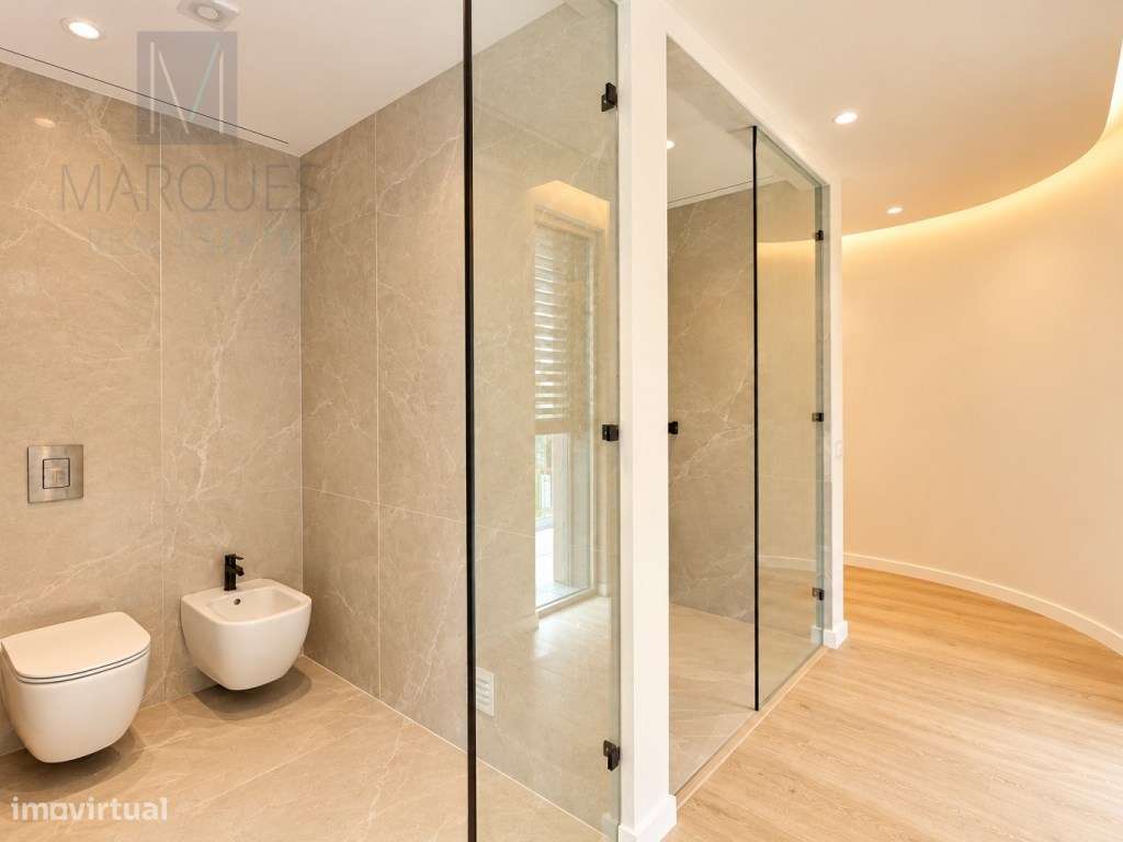 Moradia T5 de Luxo com Piscina Infinita | Verdizela-26