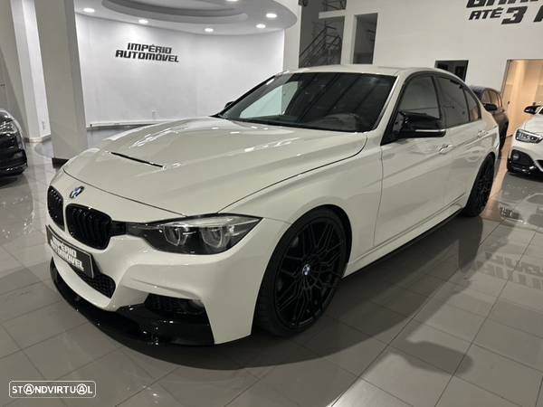 BMW 320 d Auto Pack M - 4