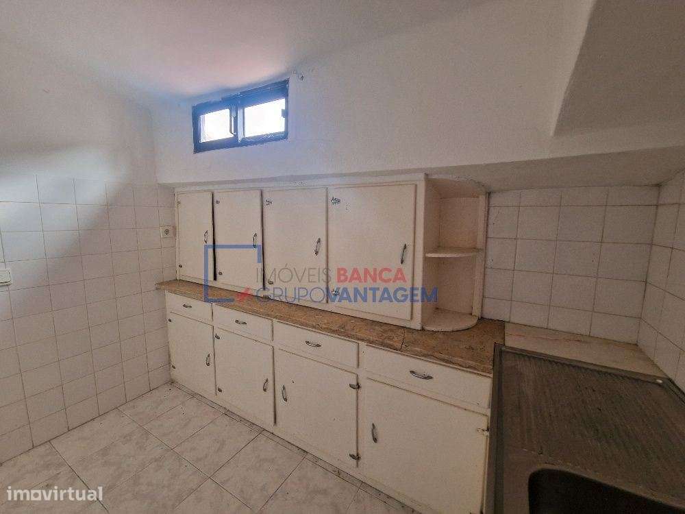 Prédio em propriedade total em Alcabideche (Cascais) - Grande imagem: 5/11