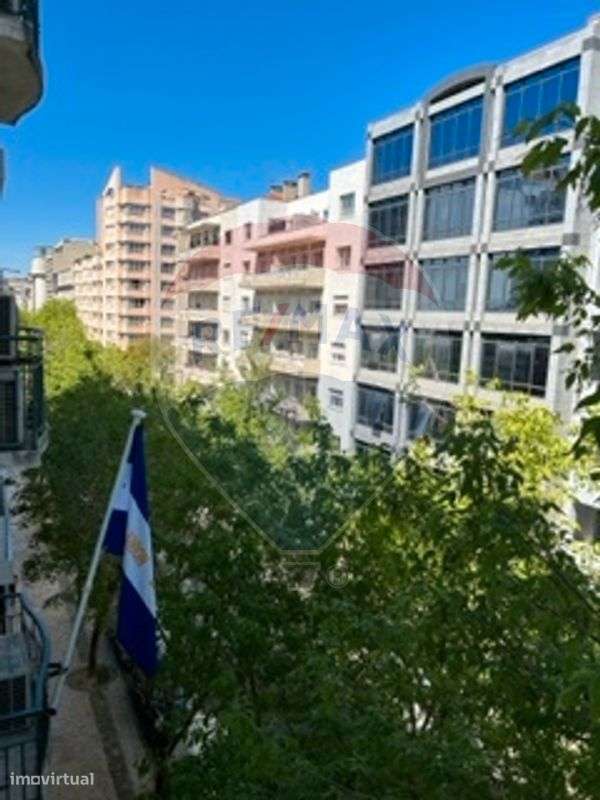 Apartamento T9 para venda - Grande imagem: 3/24