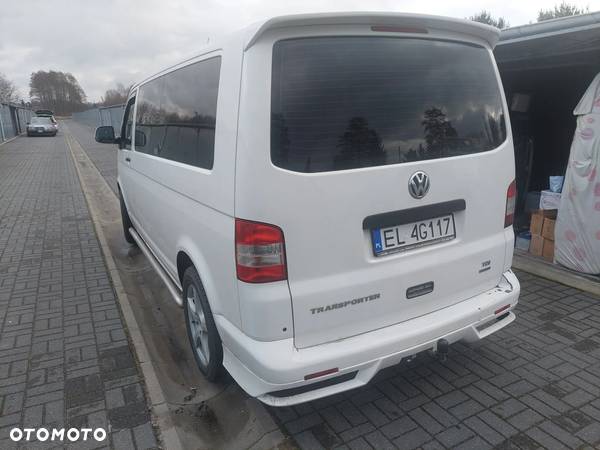 Volkswagen Transporter - 2