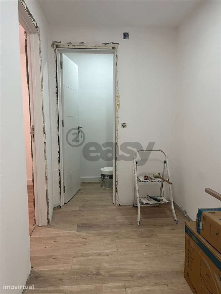 T3 Remodelado Excelente Oportunidade centro de Alverca - Grande imagem: 3/10