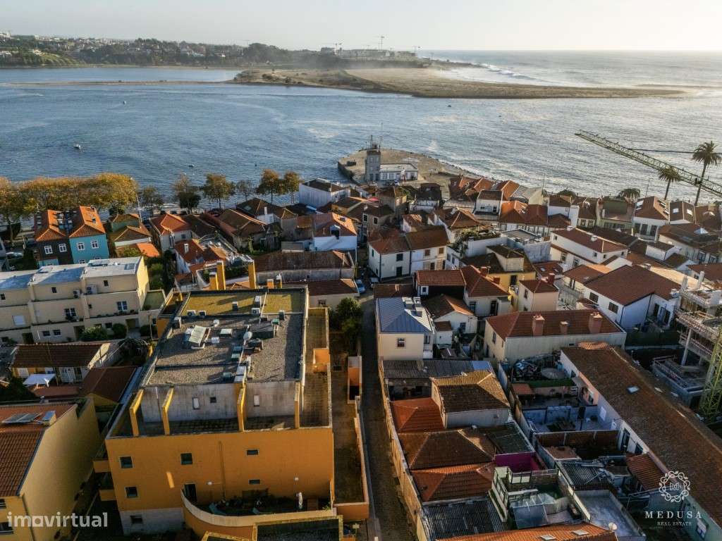 Moradia T3 - Foz Velha - 150m do Rio Douro - Totalmente Remodelada-15