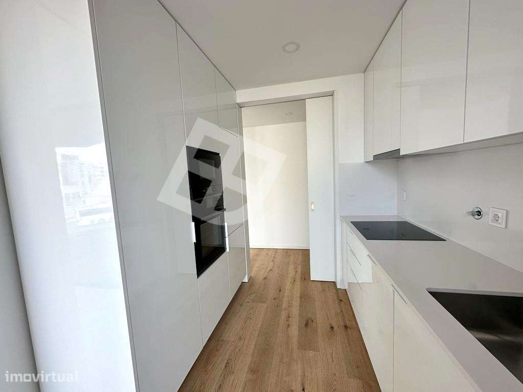 Apartamento T2 - Cais da Fonte Nova - Grande imagem: 5/36