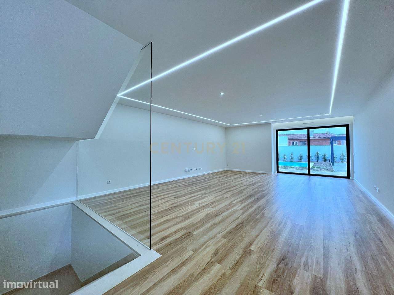 Moradia T4 com Piscina na Parede (Cascais, Lisboa) - Grande imagem: 5/32