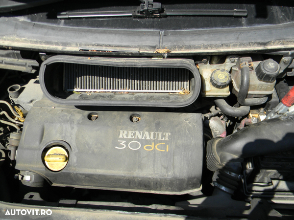Dezmembrari  Renault ESPACE Mk 4  2002  > 0000 3.0 dCi (JK0J, JK0V) M - 4