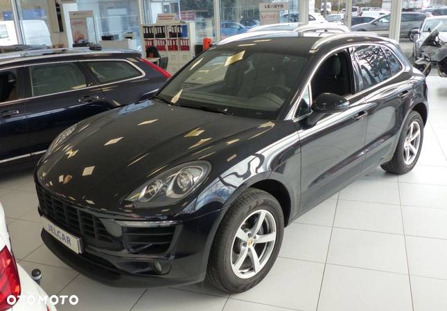 Porsche Macan - 1