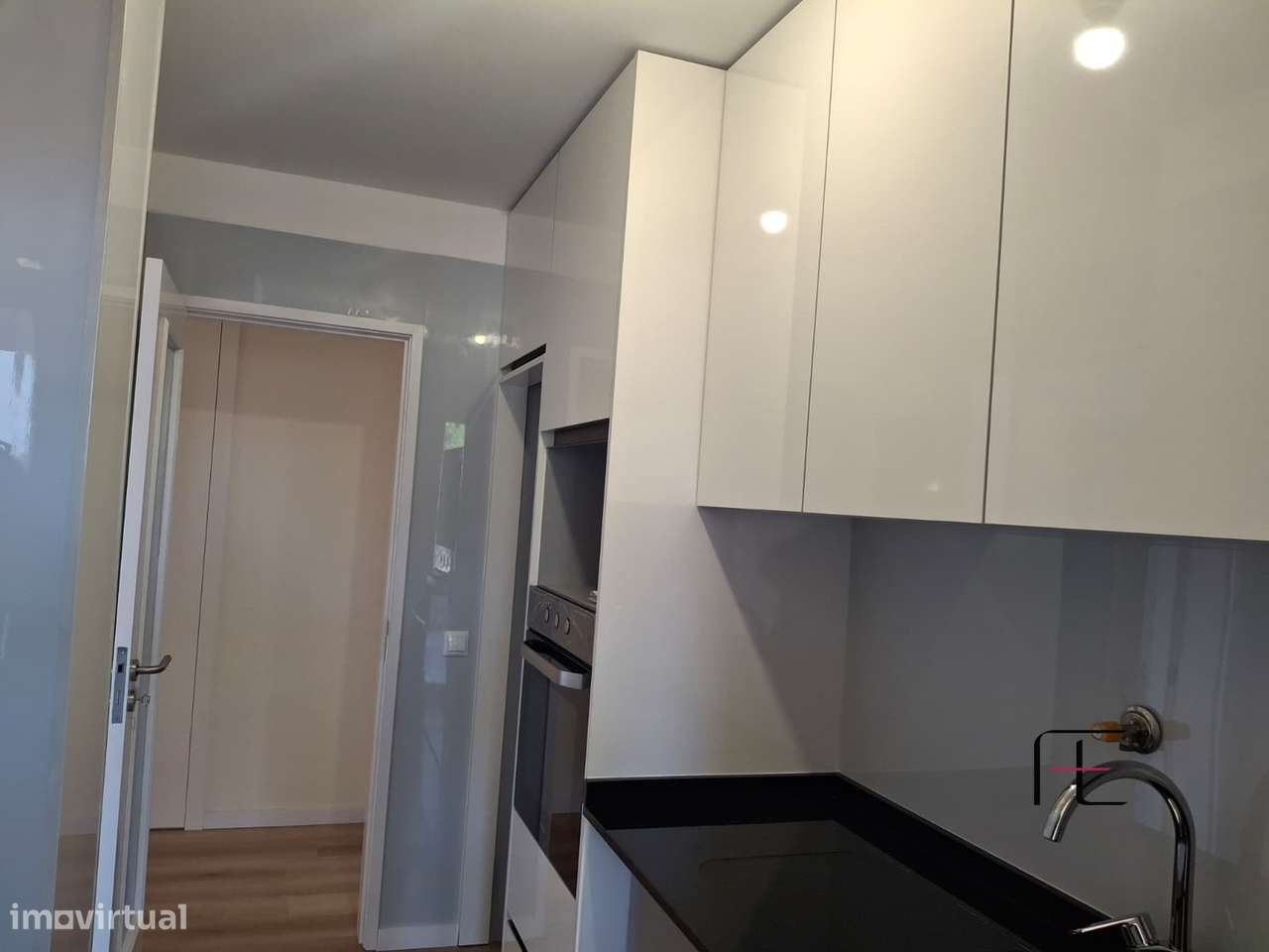 Apartamento T2 Venda em Rio Tinto,Gondomar - Grande imagem: 5/25