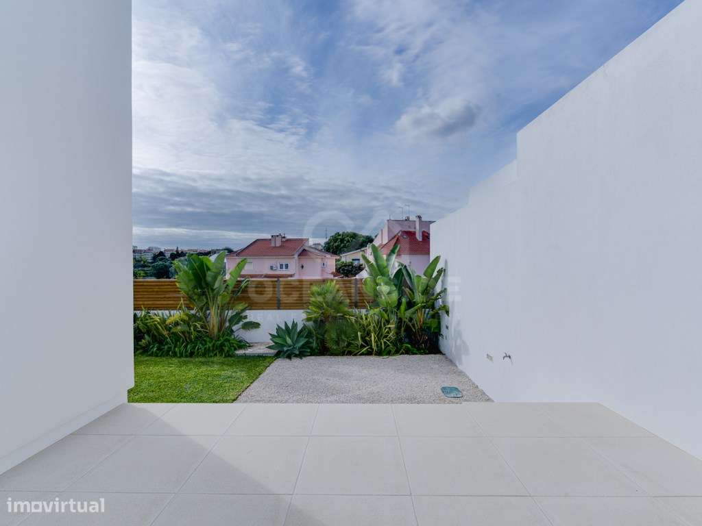 Moradia T2 - Rebelva-51