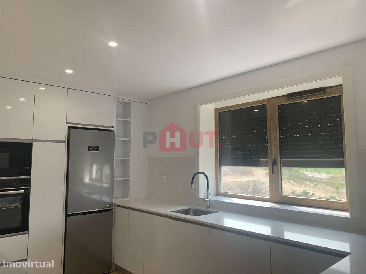 Apartamento T3 - Lousada-Centro-16