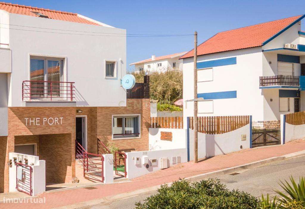 Moradia T4 na Praia da Areia Branca para Investimento ou Habitação Pró-16
