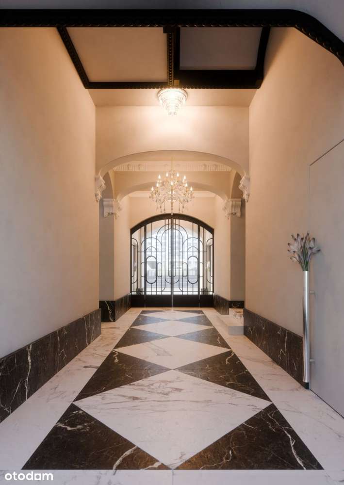 odrestaurowana kamienica, balkon, podłogówka-1