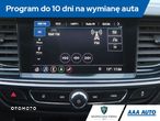 Opel Insignia - 19