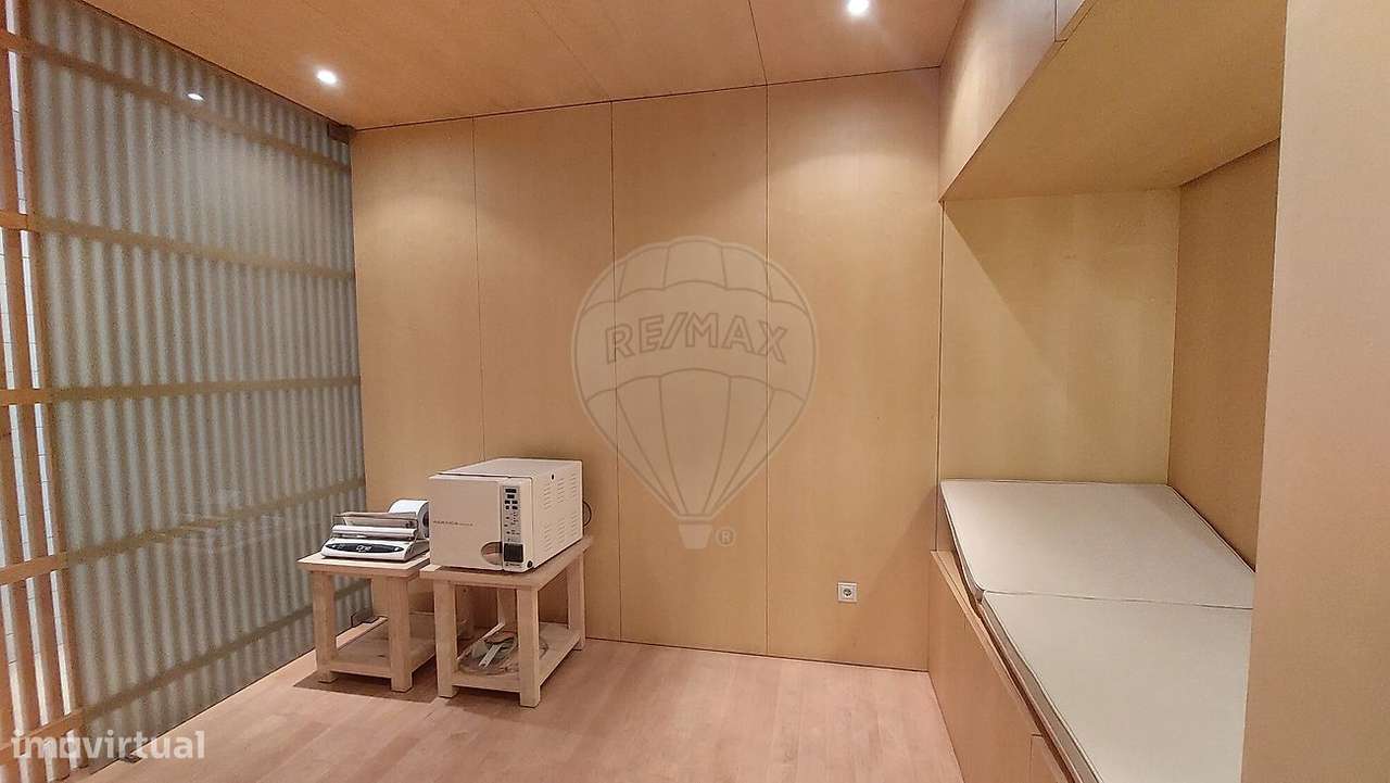 Outros - Comercial  para arrendamento - Grande imagem: 2/8