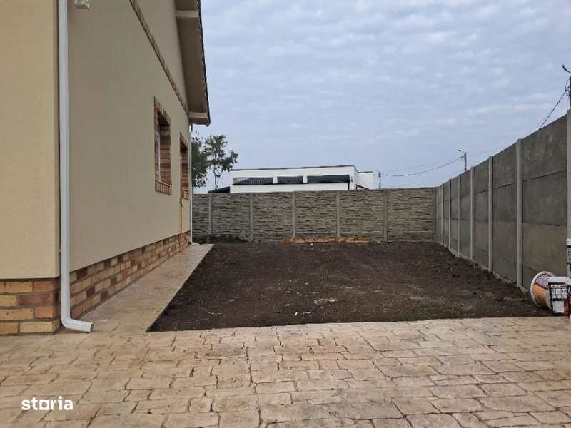 Duplex 3 camere-Bucovat-centrala pe gaz - Imagine principală: 4/5