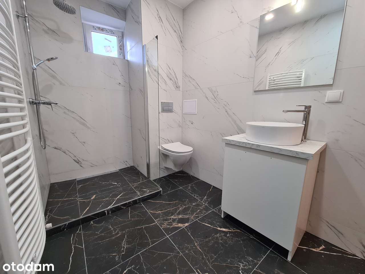 Wyremontowane mieszkanie w centrum-2